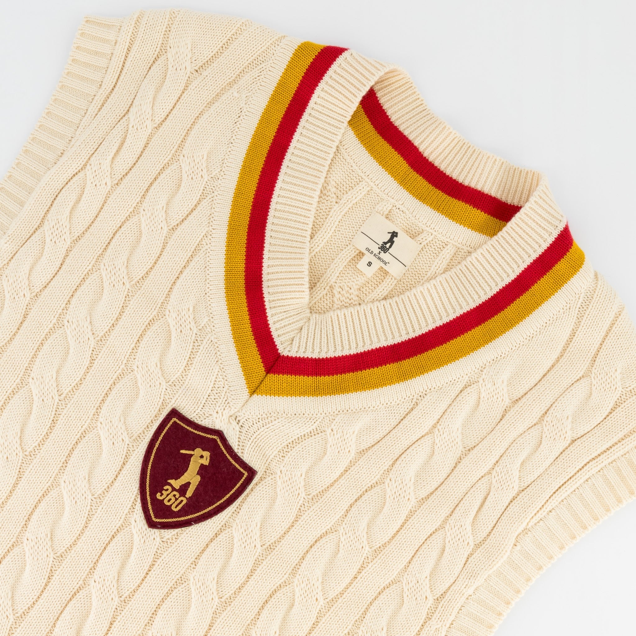 AB de Villiers 360 Crest Knit Vest Cable Ivory - Old School