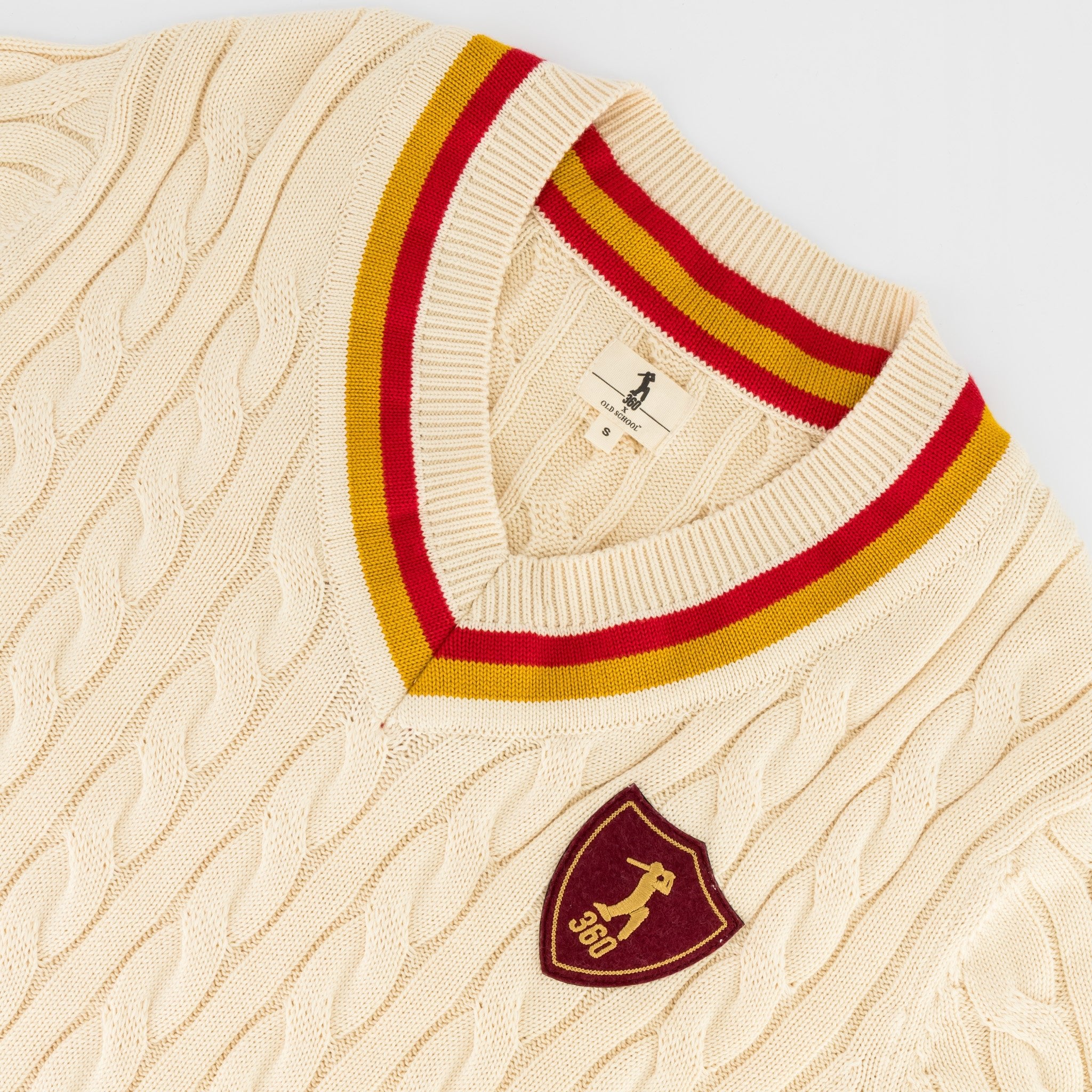 AB de Villiers 360 Small Logo V - neck Knitwear Cable Ivory - Old School