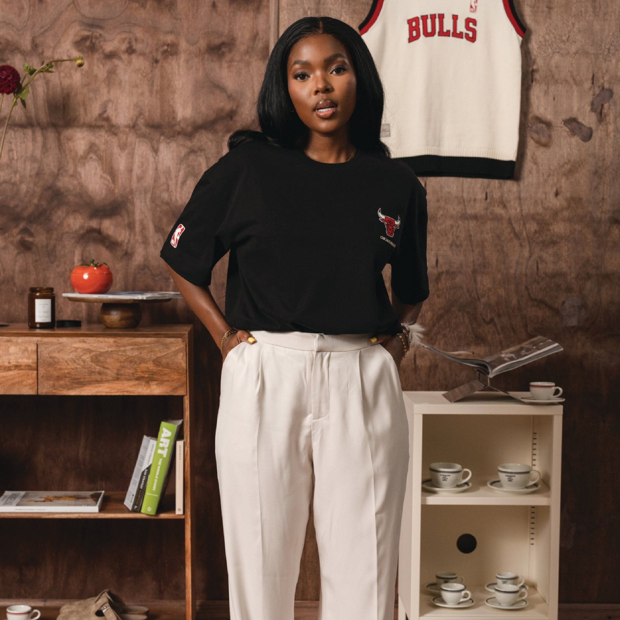 NBA Chicago Bulls Boxy Tee - Black - Old School