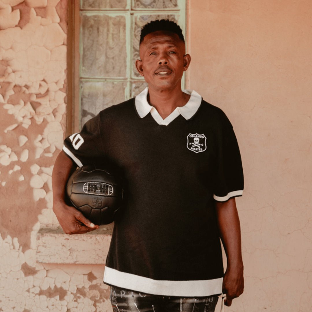 Orlando Pirates Knitted SS Jersey - Black - Old School